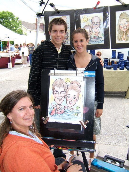 Deb drawing live at an event
